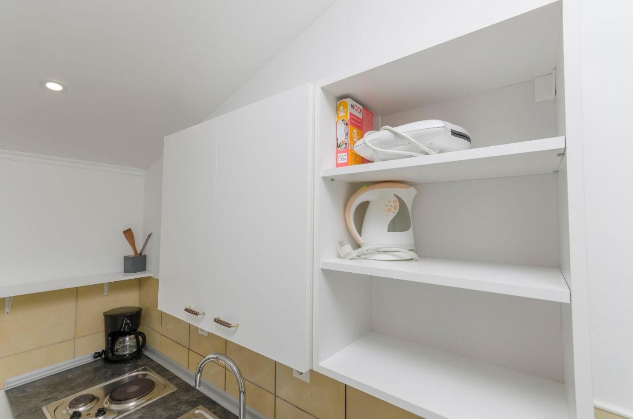 וודיצה Apartments And Rooms On The Beach מראה חיצוני תמונה